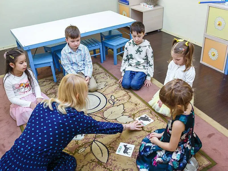 Child-care-centers-offer-a-structured-environment-with-trained-staff-and-a-set-schedule.