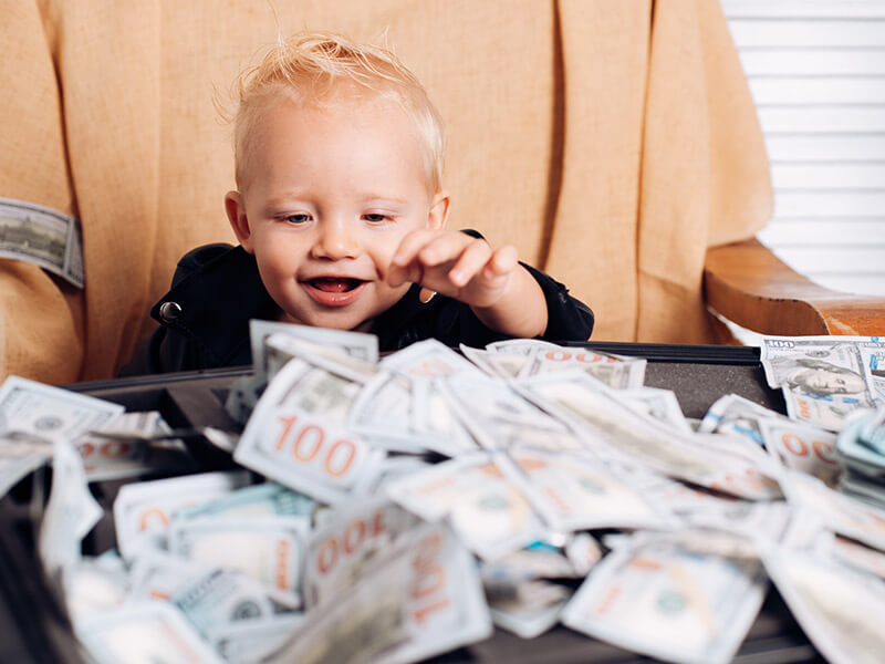 Even-toddlers-can-begin-to-grasp-basic-concepts-when-they-see-coins